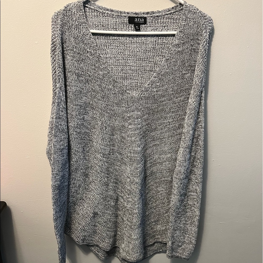 2 for $30 ✨a.n.a Grey & Black Heather Sweater ✨ NWOT